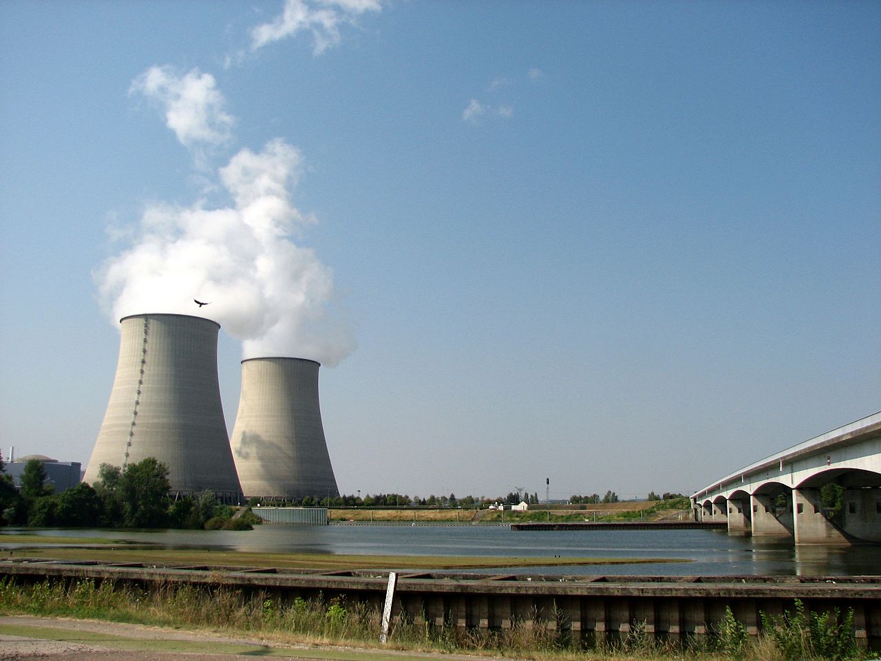 Pour la France, se passer de l’hydrogène produit avec du nucléaire est « climaticide et absurde »