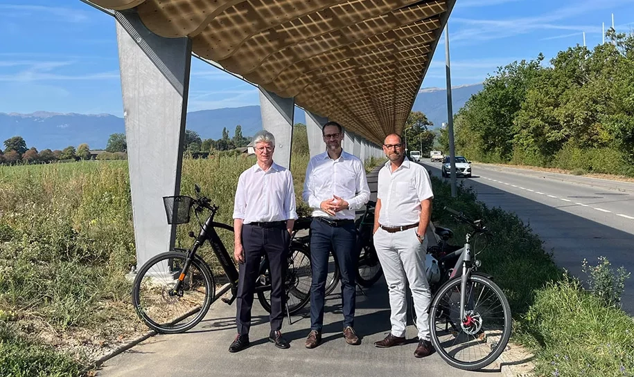 SIG et l’Etat de Genève dévoilent la première piste cyclable solaire de Suisse