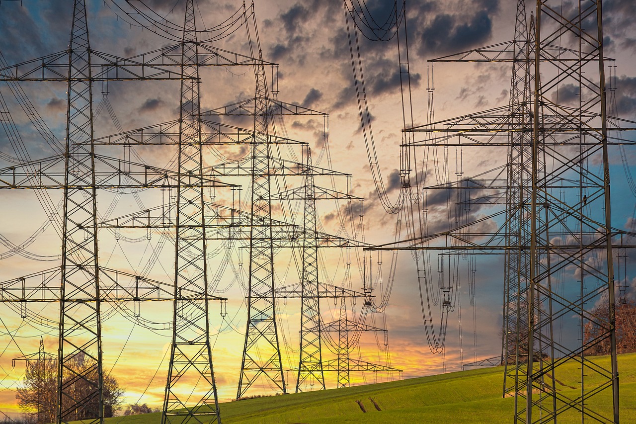 Les réseaux électriques, « goulot d’étranglement » des transitions énergétiques ?