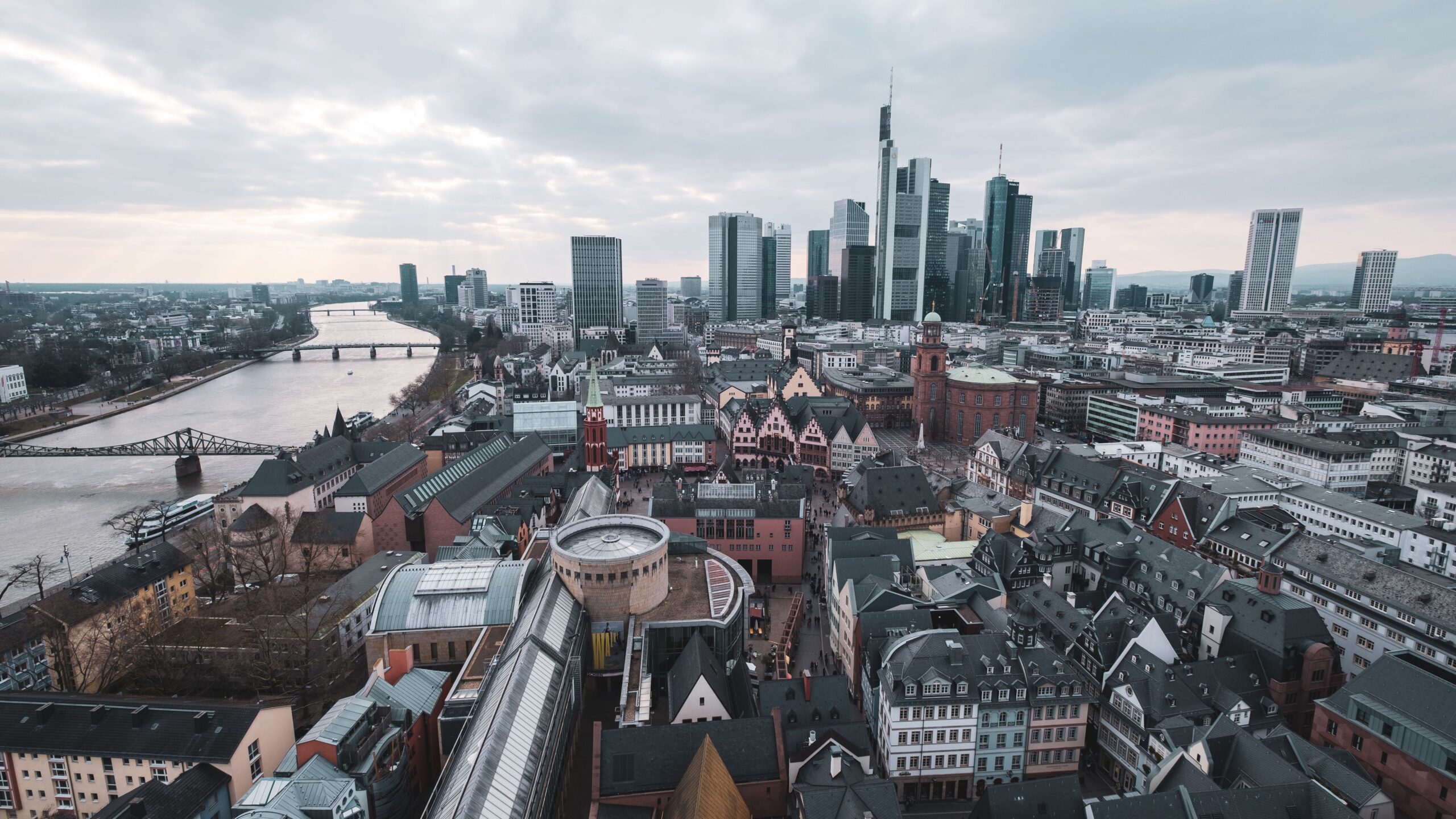 Record temperatures reignite debate about climate adaptation funding in Germany